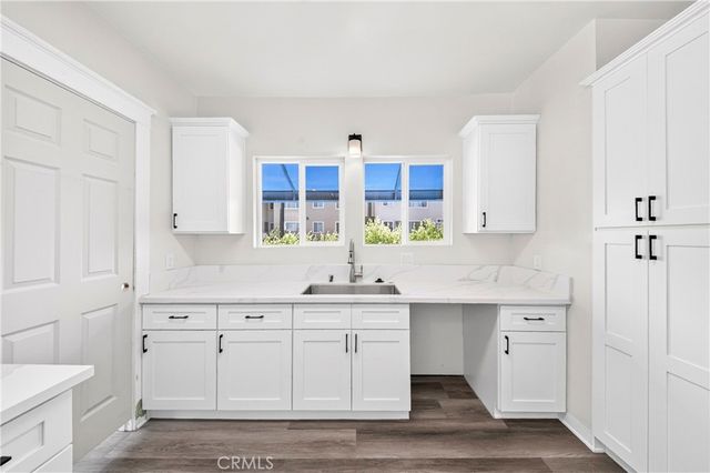 184 S Harvard Boulevard, Los Angeles, CA 90004