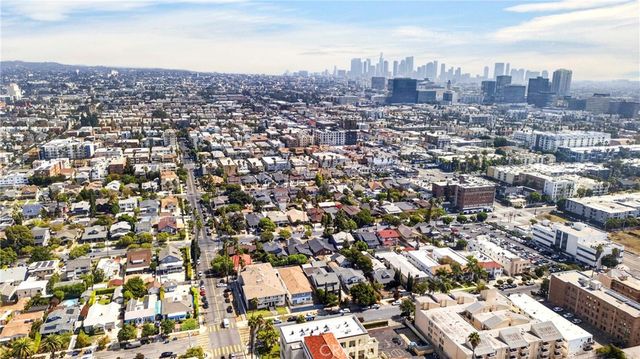 184 S Harvard Boulevard, Los Angeles, CA 90004
