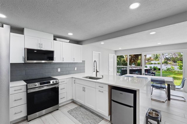 7032 MORNINGSTAR LANE, New Port Richey, FL 34652