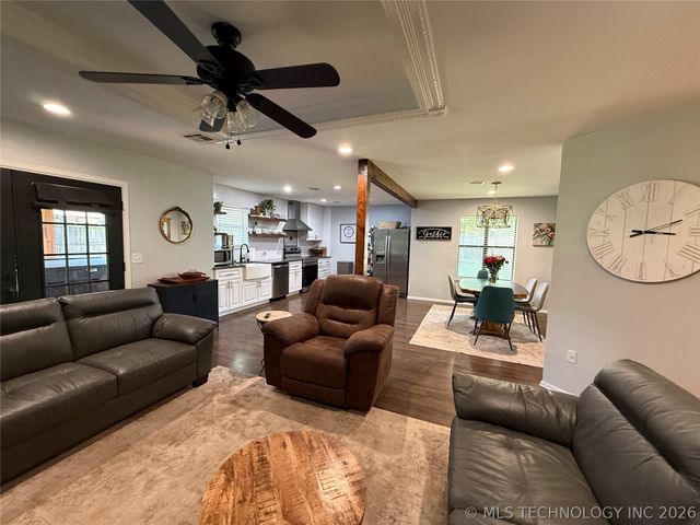 2503 Mallard Lane, Mcalester, OK 74501