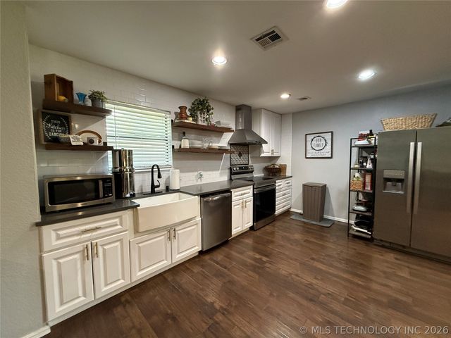 2503 Mallard Lane, Mcalester, OK 74501