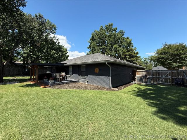 2503 Mallard Lane, Mcalester, OK 74501