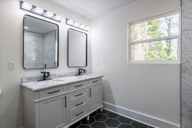 968 Bruce SE Circle, Atlanta, GA 30316