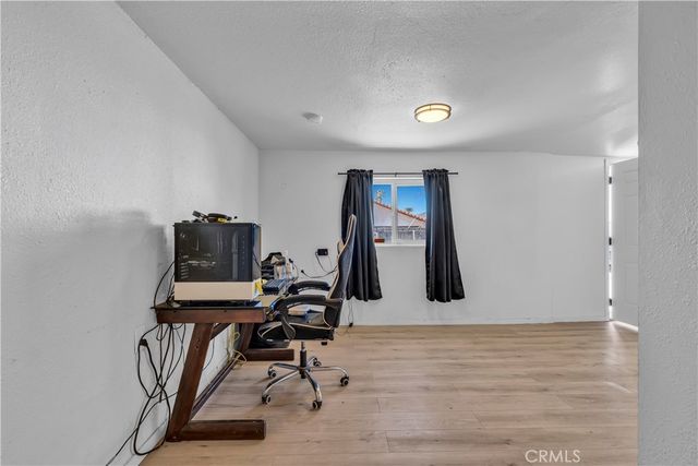 415 N Santa Fe, Hemet, CA 92543