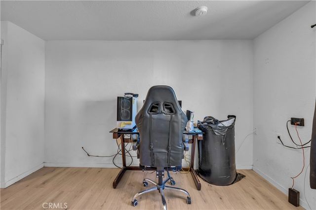 415 N Santa Fe, Hemet, CA 92543