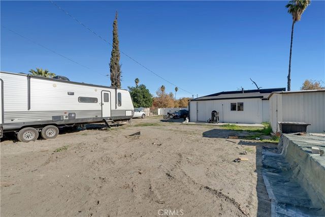 415 N Santa Fe, Hemet, CA 92543