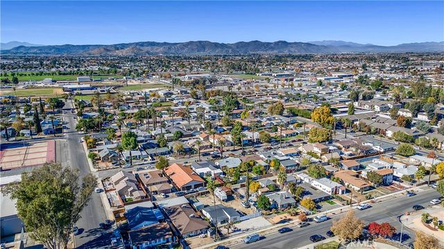 415 N Santa Fe, Hemet, CA 92543