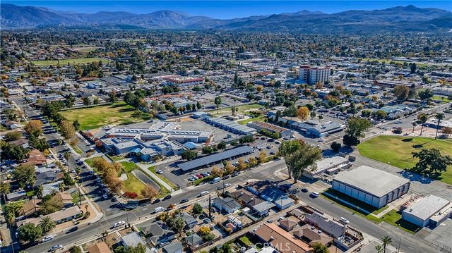 415 N Santa Fe, Hemet, CA 92543