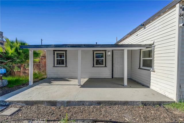 415 N Santa Fe, Hemet, CA 92543
