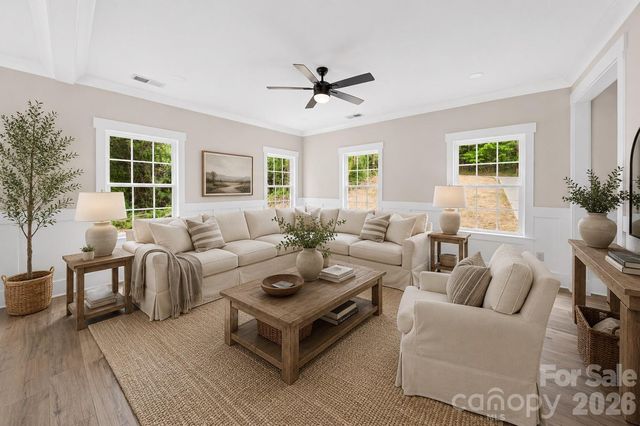 906 Dewey Street, Badin, NC 28009