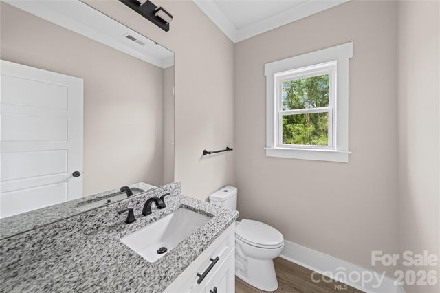 906 Dewey Street, Badin, NC 28009