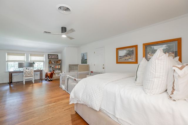 73 W Bartram Road, Lookout Mountain, TN 37350