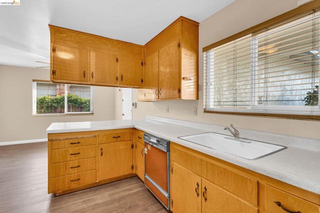 2221 Arata Way, Antioch, CA 94509
