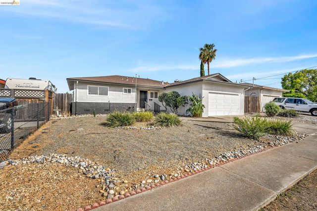 2221 Arata Way, Antioch, CA 94509