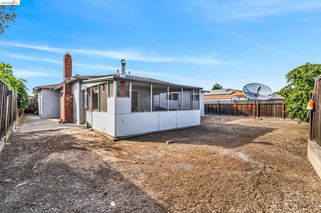 2221 Arata Way, Antioch, CA 94509