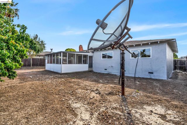 2221 Arata Way, Antioch, CA 94509