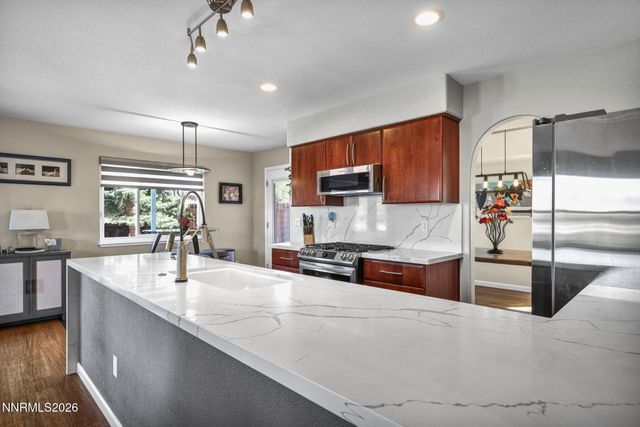 3302 Deer Ridge Court, Reno, NV 89509