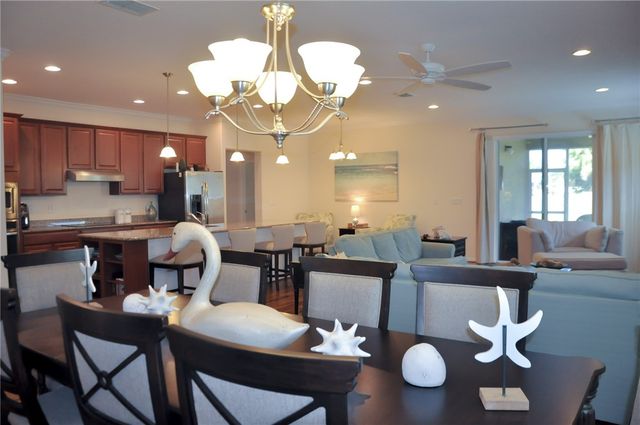 554 Gossamer Wing Way, Sebastian, FL 32958