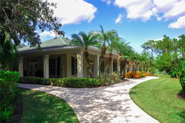 554 Gossamer Wing Way, Sebastian, FL 32958