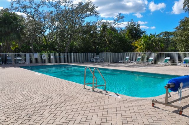 554 Gossamer Wing Way, Sebastian, FL 32958