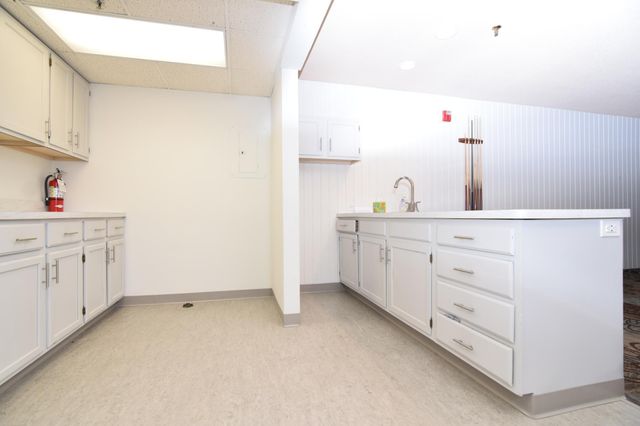 9600 Portland Avenue S 205, Bloomington, MN 55420