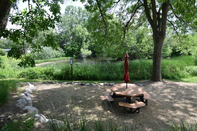 9600 Portland Avenue S 205, Bloomington, MN 55420