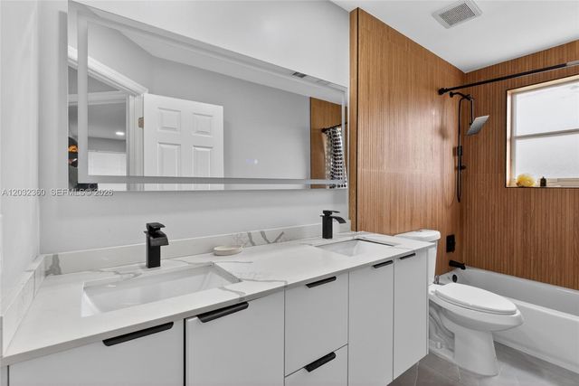 2167 SW 176th Terrace, Miramar, FL 33029