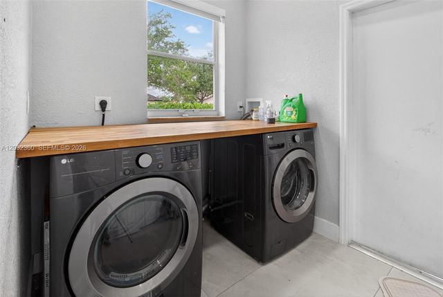 2167 SW 176th Terrace, Miramar, FL 33029