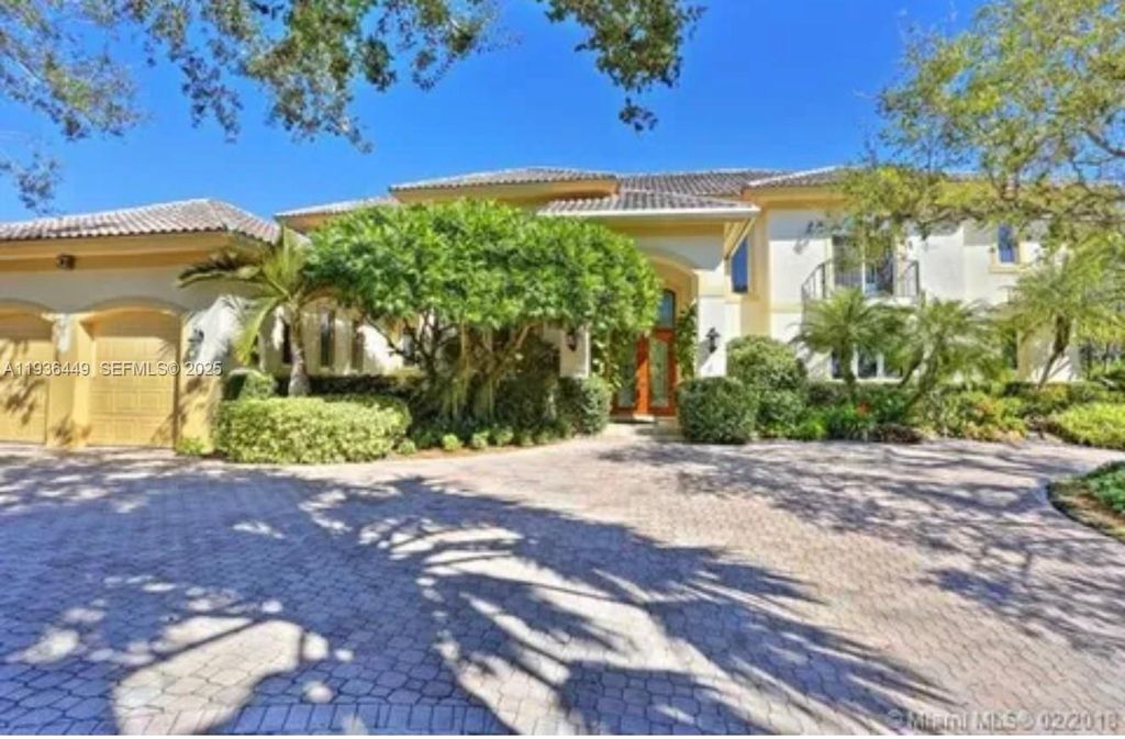 673 Destacada Ave, Coral Gables, FL 33156