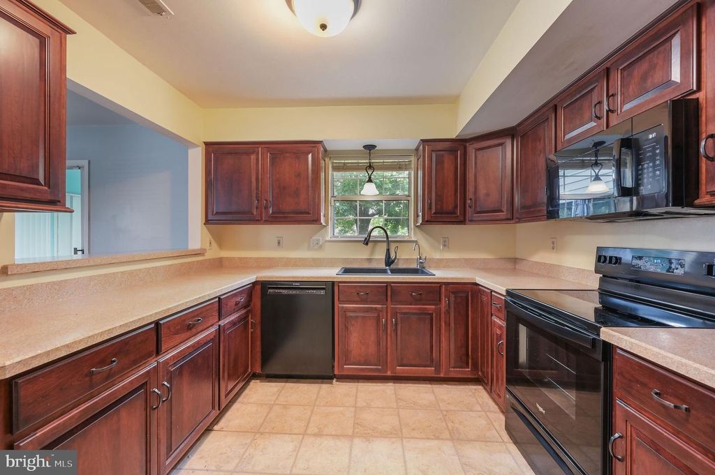 57 GRISTMILL DR, Dover, DE 19904