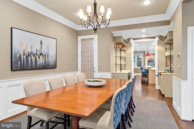 625 MASSACHUSETTS AVE NE, Washington, DC 20002