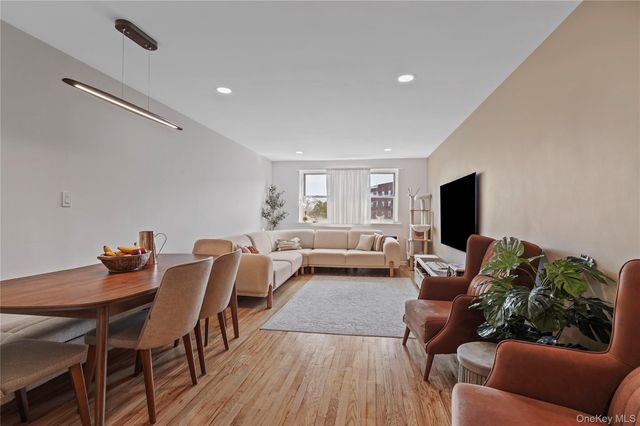 151-25 88th Street 4E, Howard Beach, NY 11414