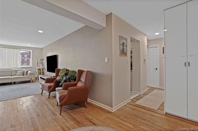151-25 88th Street 4E, Howard Beach, NY 11414