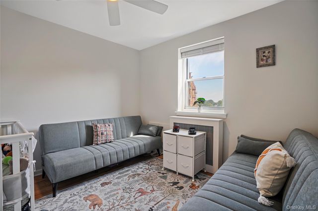 151-25 88th Street 4E, Howard Beach, NY 11414