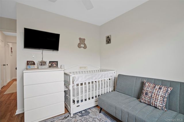 151-25 88th Street 4E, Howard Beach, NY 11414