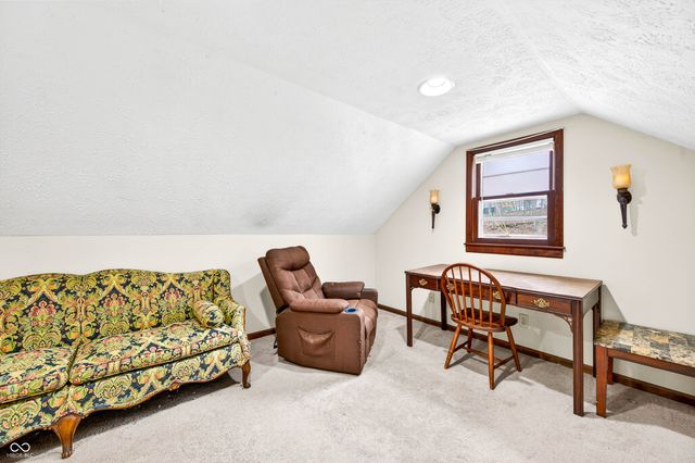 8288 Bluegill Drive, Nineveh, IN 46164