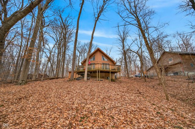 8288 Bluegill Drive, Nineveh, IN 46164