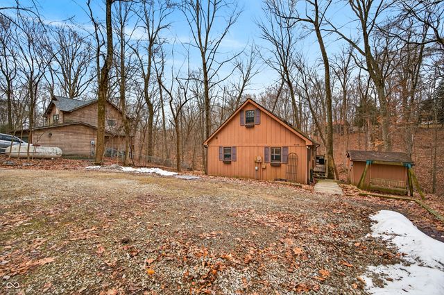 8288 Bluegill Drive, Nineveh, IN 46164