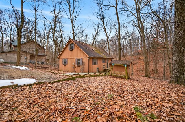 8288 Bluegill Drive, Nineveh, IN 46164