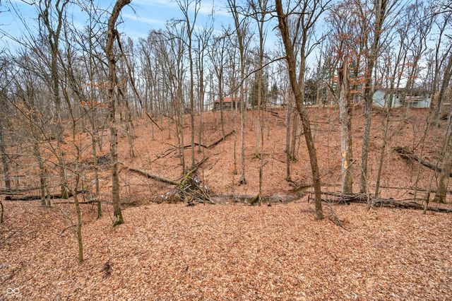 8288 Bluegill Drive, Nineveh, IN 46164