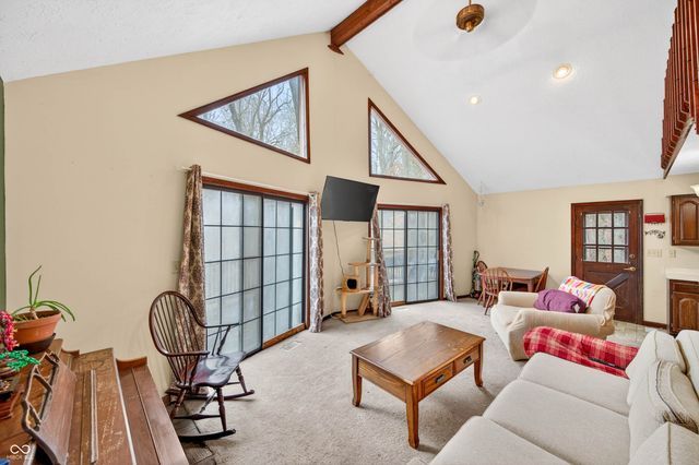 8288 Bluegill Drive, Nineveh, IN 46164