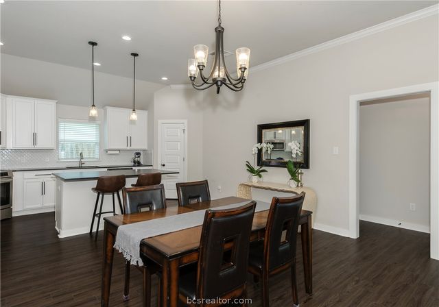 1934 Cambria Drive, Bryan, TX 77807
