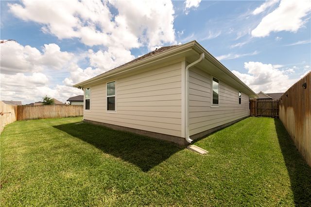 1934 Cambria Drive, Bryan, TX 77807