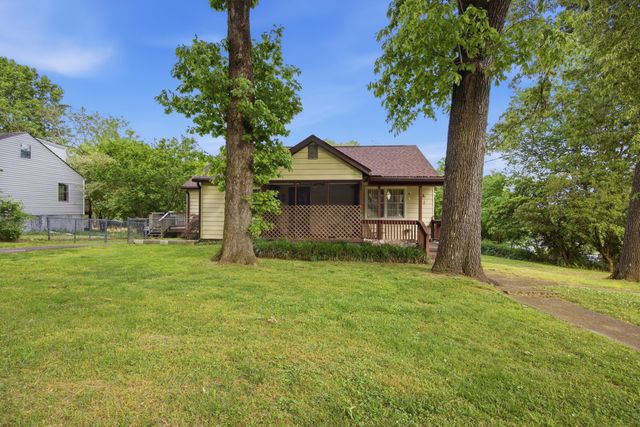 78 N Lake Terrace, Rossville, GA 30741
