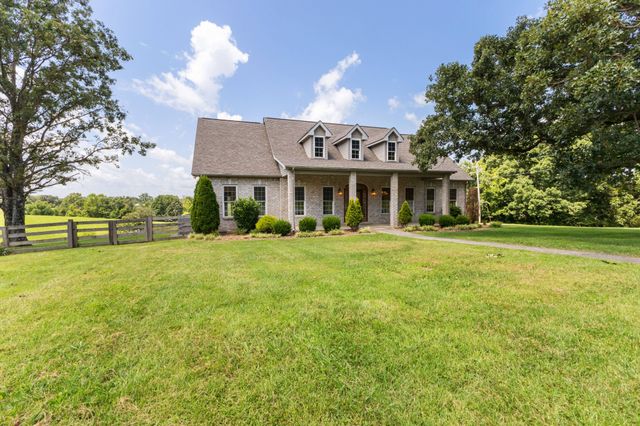1301 Yellow Creek Rd, Dickson, TN 37055