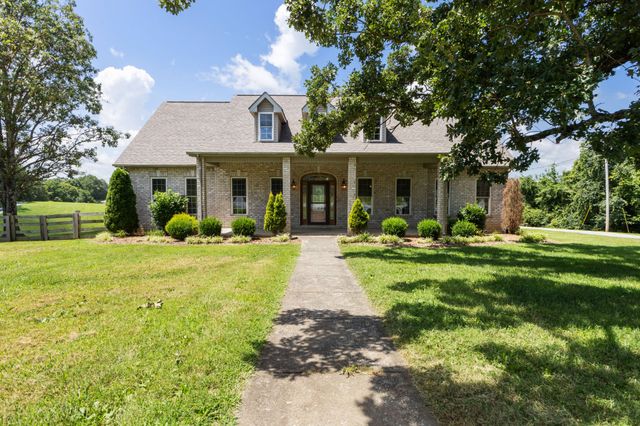 1301 Yellow Creek Rd, Dickson, TN 37055