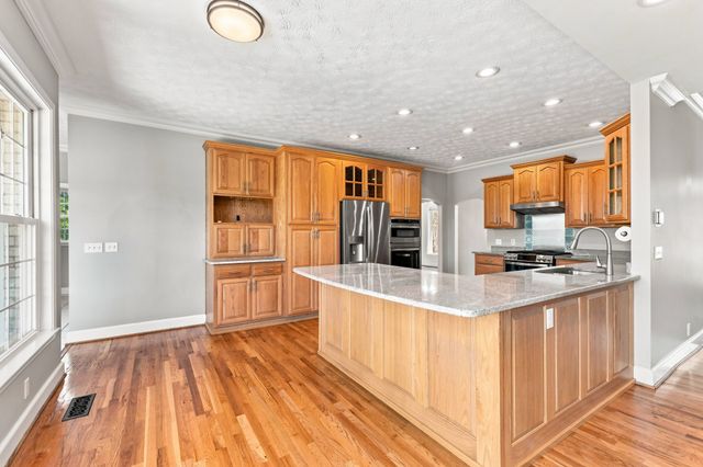 1301 Yellow Creek Rd, Dickson, TN 37055