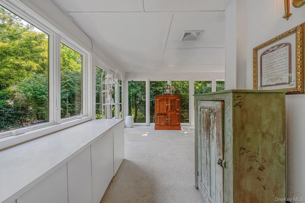 90 Locust Lane, Northport, NY 11768 — photo 5