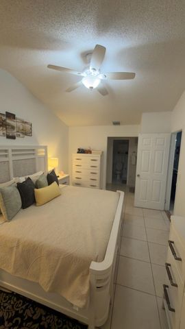 1570 Royal Forest Court, West Palm Beach, FL 33406