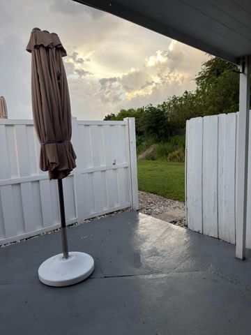 1570 Royal Forest Court, West Palm Beach, FL 33406